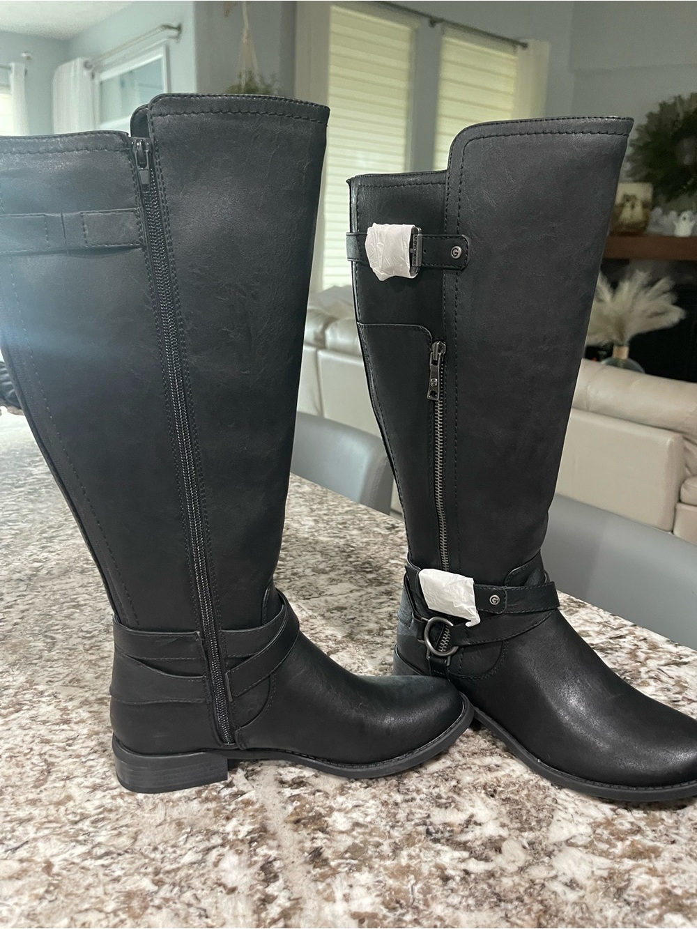 NEW!! Guess Women’s Black Knee-High Riding Boots - size 8